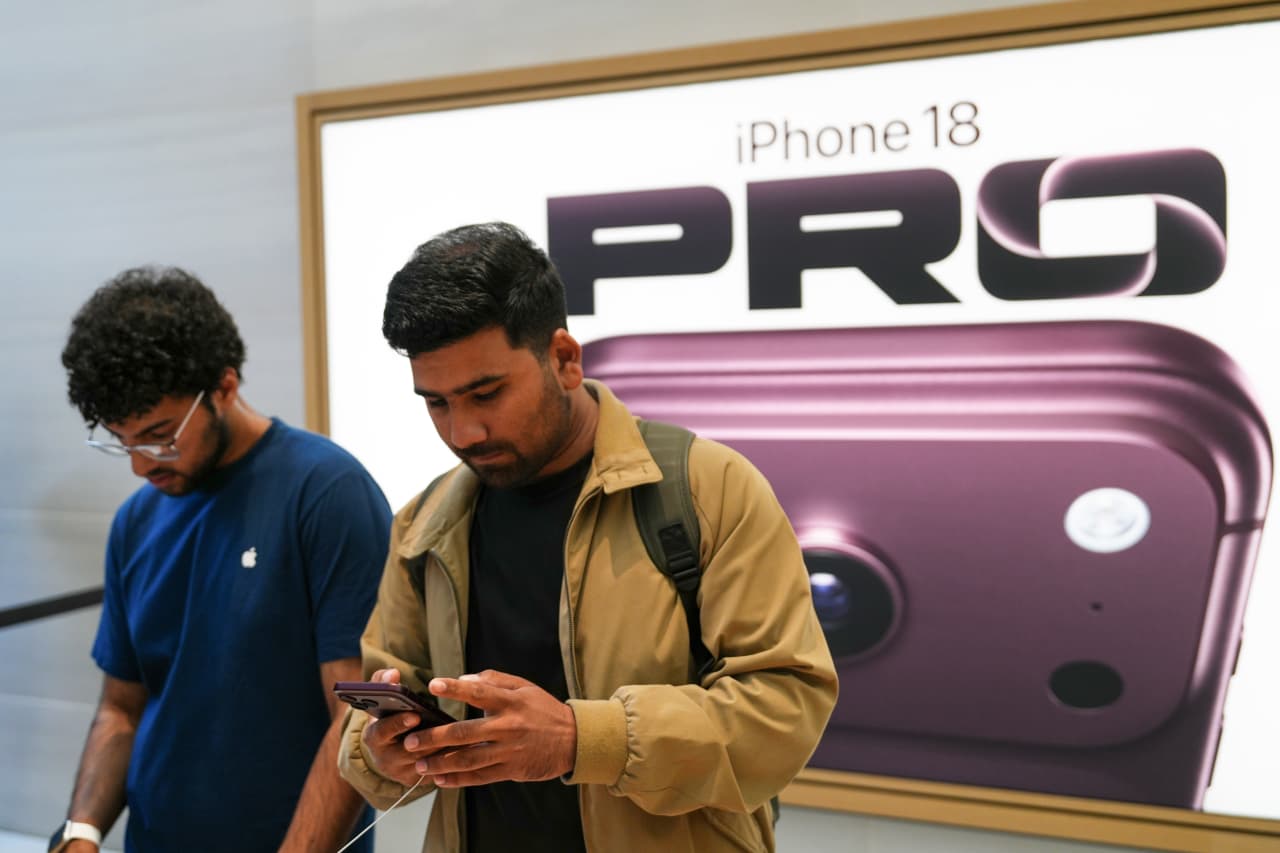 Is iPhone 18 demand cooling off? Here’s how deep Apple reportedly is cutting component orders.